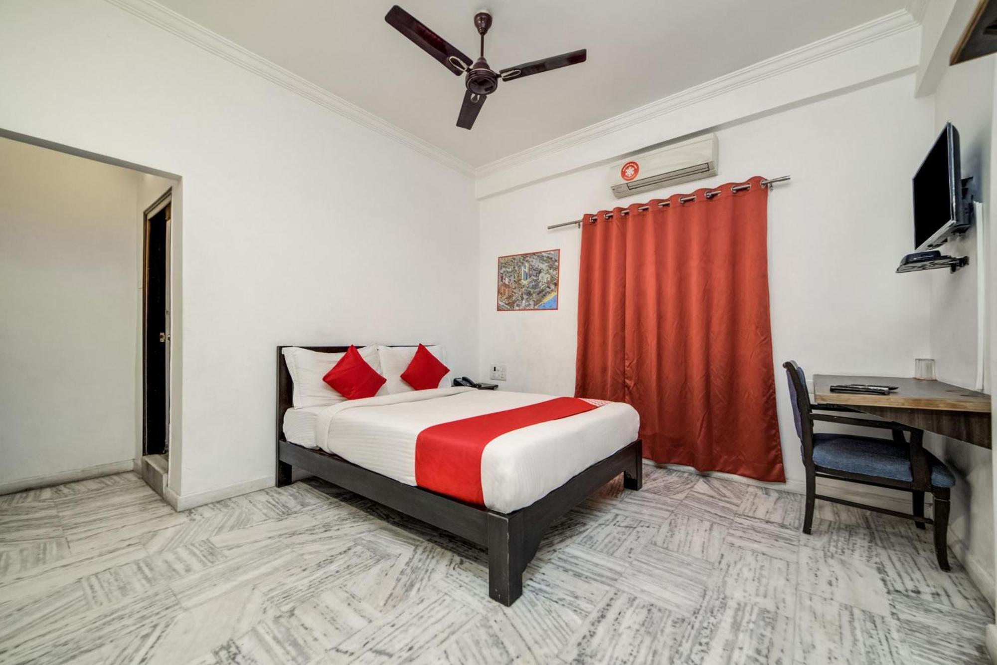 Hotel O Jntu College Near Lulu Mall, Kphb Colony. Hyderabad Exterior photo